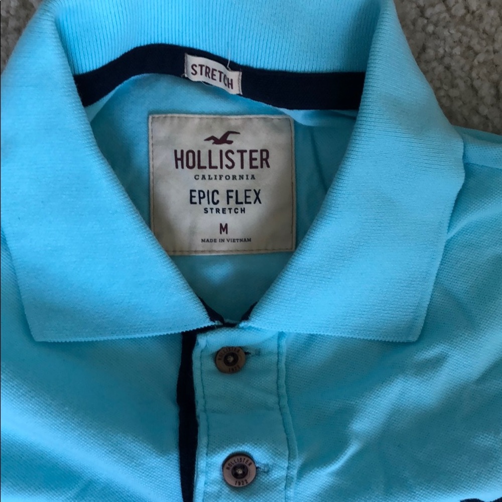 Men’s Hollister polo shirt - Picture 2 of 3